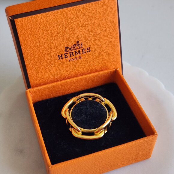 HERMES Chaine d'Ancre Gold Tone Scarf Ring - Picture 1 of 7